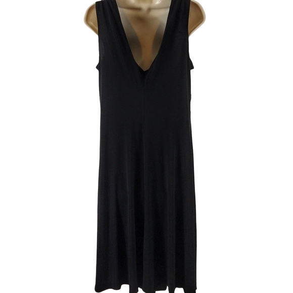 London Style Black Cocktail Dress with Embellished Empire Waist - Picture 2 of 11